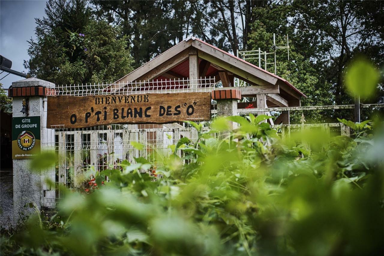 Bed and Breakfast Le P'Ti Blanc Des "O" Salazie Exterior foto